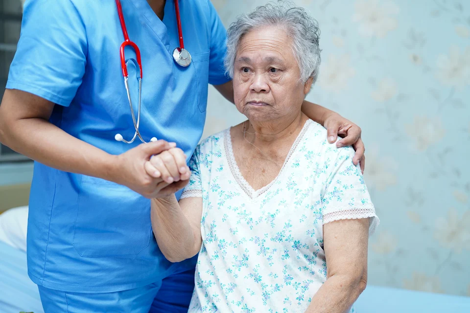 Elderly-Home-Nursing-Services