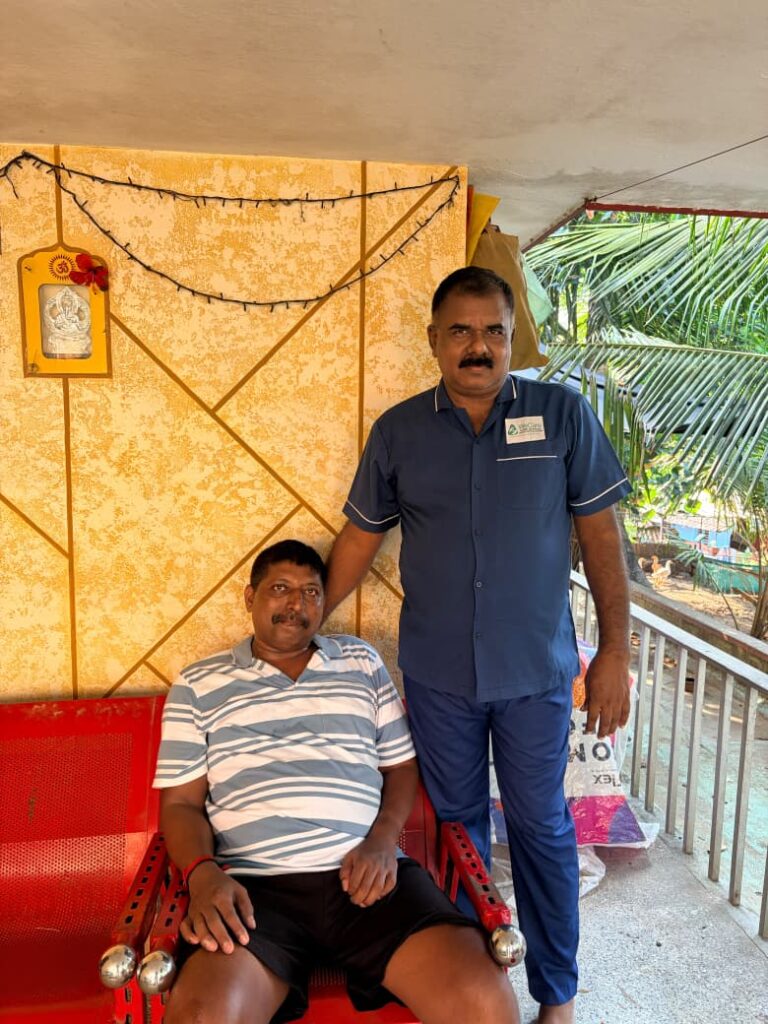 WeCare nurse assisting with oxygen support at a patient home in Mysuru (Nursing Gallery)